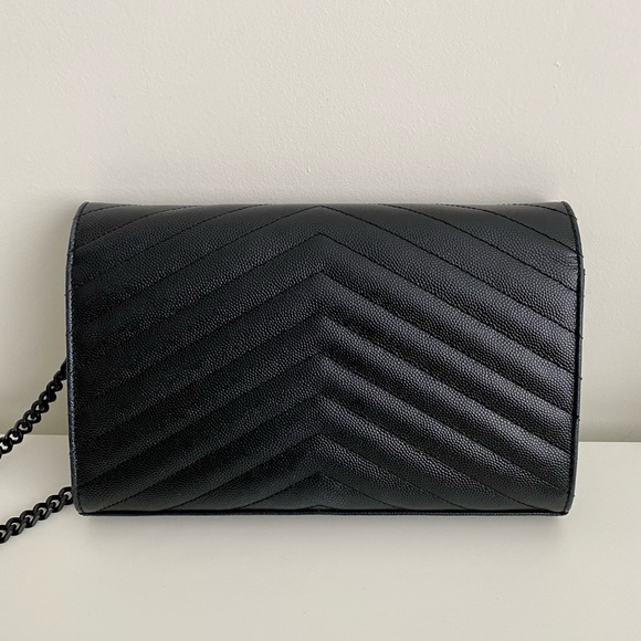 Saint Laurent Chain Envelope Bag - Picture 4 of 5